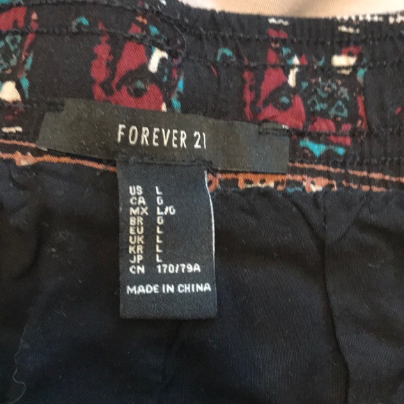 ♥️ Patterned Shorts - Picture 5 of 5